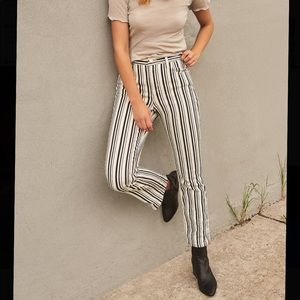 Urban Outfitters Jeans | BDG High Rise Pants